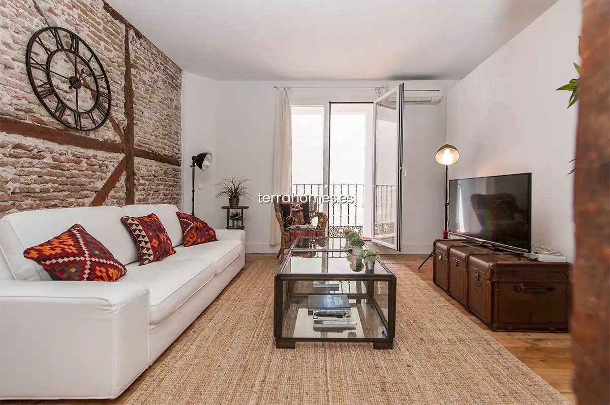 Sala de estar de Dúplex de alquiler en Madrid con Aire acondicionado, Calefacción y Amueblado