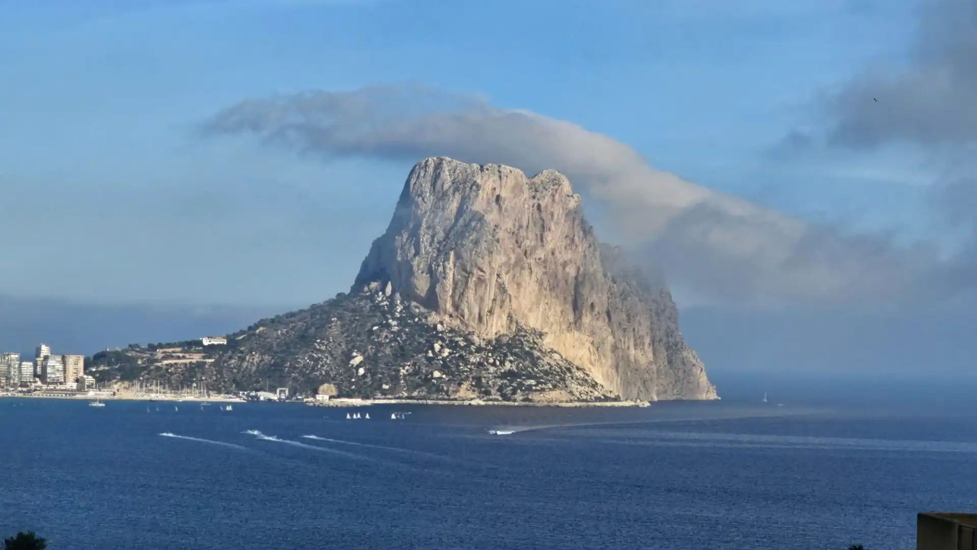 Vista exterior de Casa adosada en venta en Calpe / Calp con Aire acondicionado, Terraza y Amueblado