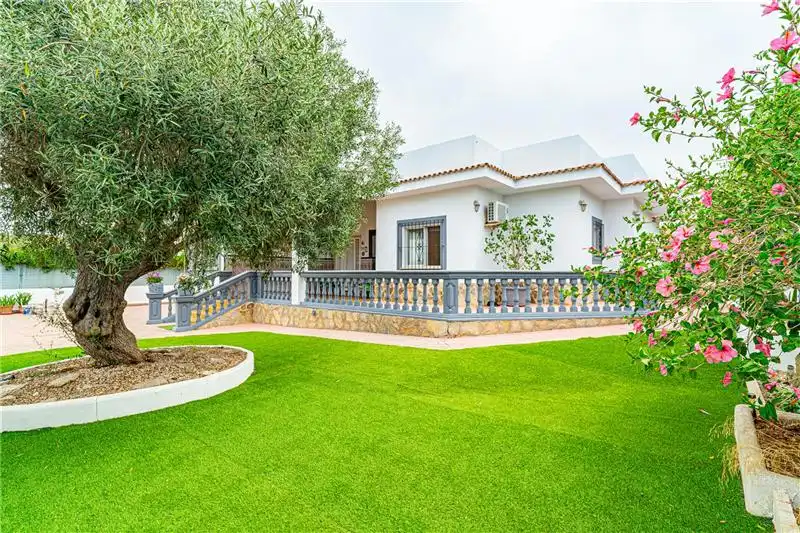 Vista exterior de Casa o chalet en venta en Llucmajor con Aire acondicionado, Jardín privado y Terraza