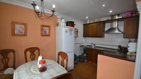 Foto 3 de Piso en venta en Virgen de la Luz, 10, Conil, Cádiz