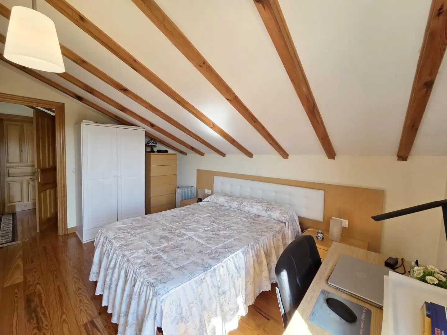 Schlafzimmer von Haus oder Chalet zum Verkauf in Piélagos mit Privatgarten, Terrasse und Abstellraum