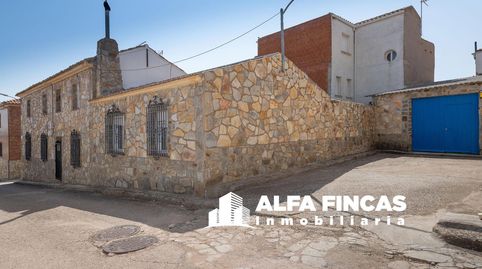CASA EN VENTA EN LA ALMARCHA
