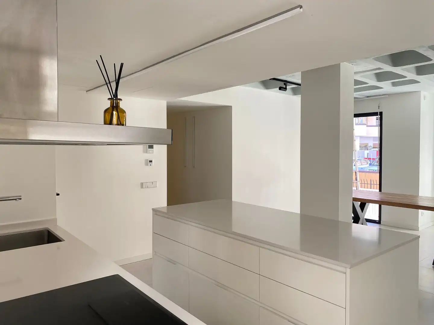 Cuina de Apartament de lloguer en  Palma de Mallorca amb Terrassa i Balcó