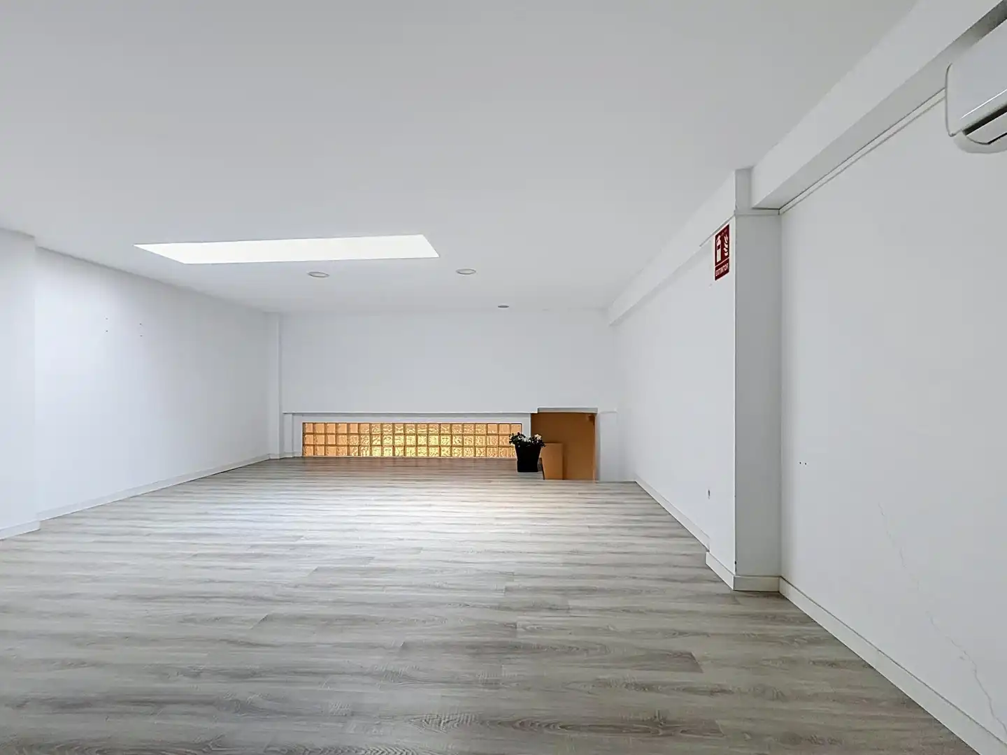 Geschaftsraum zur Miete in Valencia