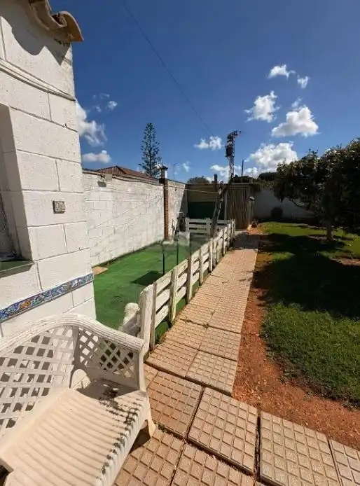 Vista exterior de Finca rústica en venda en Chiclana de la Frontera amb Aire condicionat, Jardí privat i Terrassa