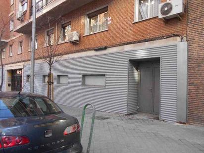 Exterior view of Premises for sale in  Madrid Capital  with Air Conditioner