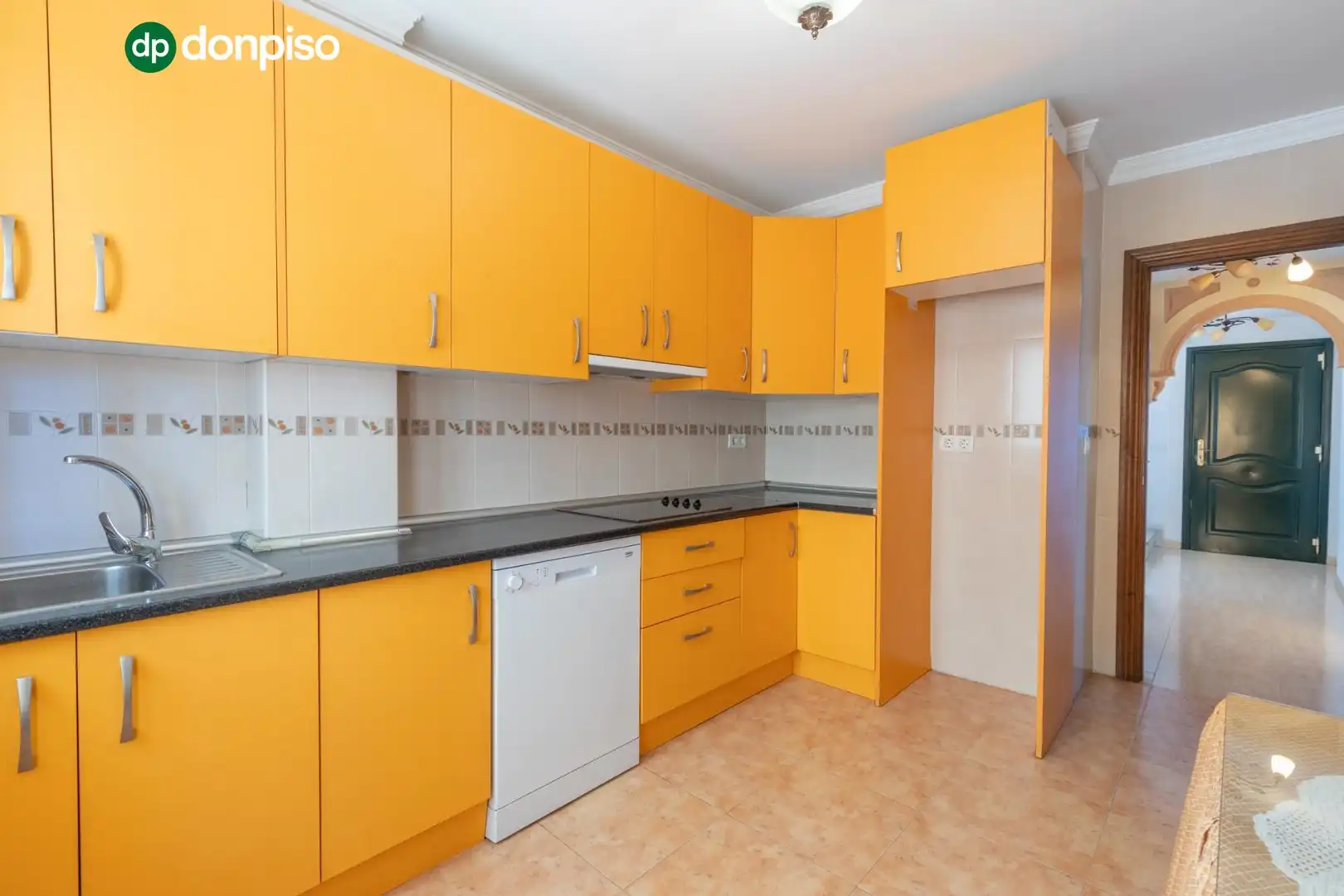 Adosado con terraza en venta en Calle FRANCISCO DE GOYA 6, imagen 4