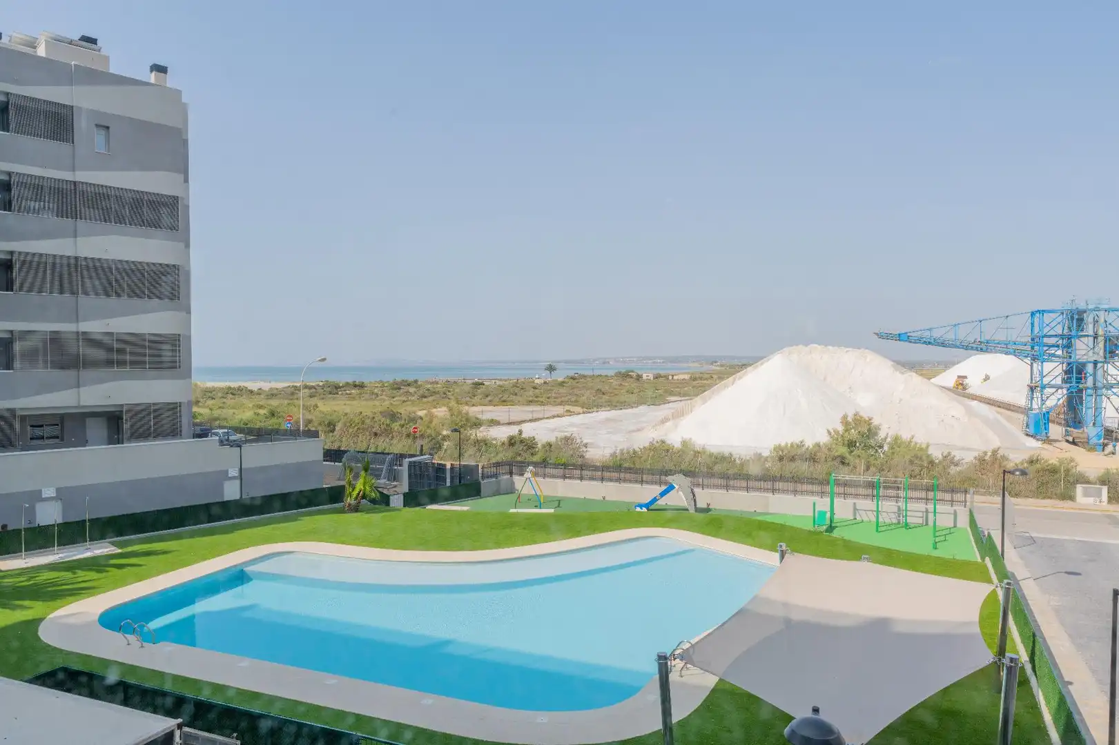 Ático con piscina en venta en Santa Pola ciudad, imagen 4