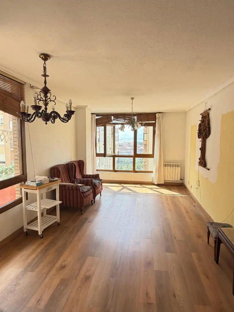 Wohnzimmer von Wohnung zum Verkauf in Santander mit Heizung, Parkett und Terrasse