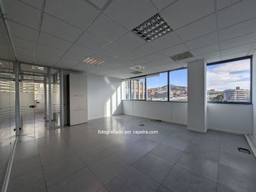 Büro mit Aufzug zur Miete in frederic mompou