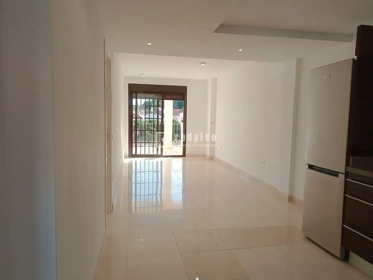 Wohnung zum Verkauf in Benalmádena mit Klimaanlage, Heizung und Privatgarten