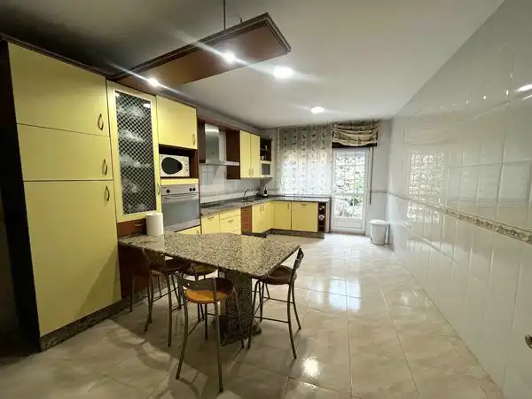 Casa con terraza en venta en Rúa Oliva, imagen 13