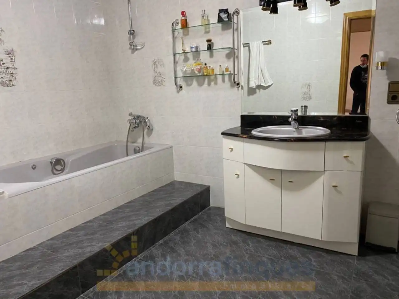 Piso con ascensor en venta en Encamp pueblo, imagen 12