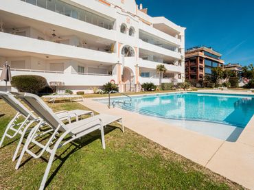 Apartament amb balcó en venda a Nueva Andalucía