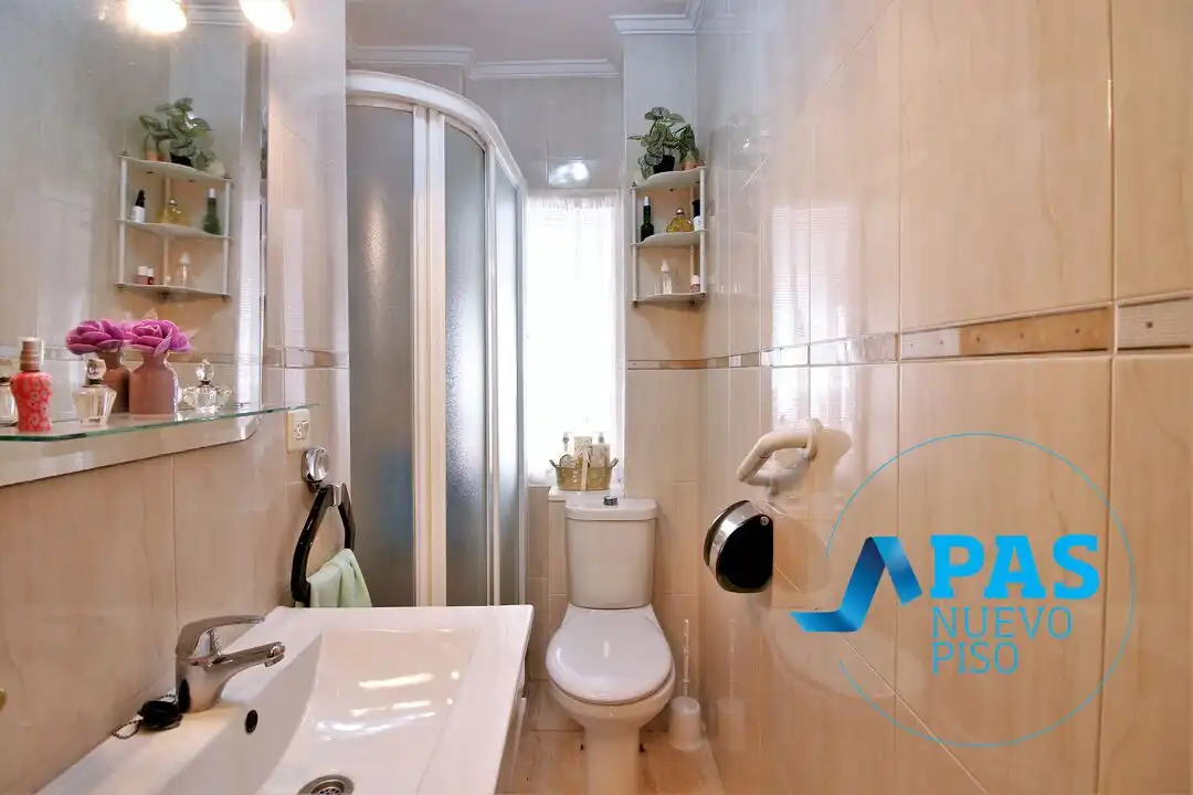 Baño de Piso en venta en Camargo con Calefacción y Amueblado