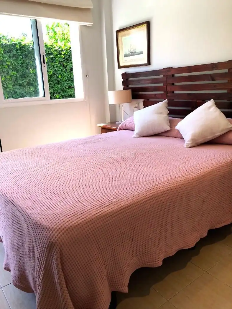 Apartament amb piscina de lloguer a Carrer Gèvova 3, imagen 9