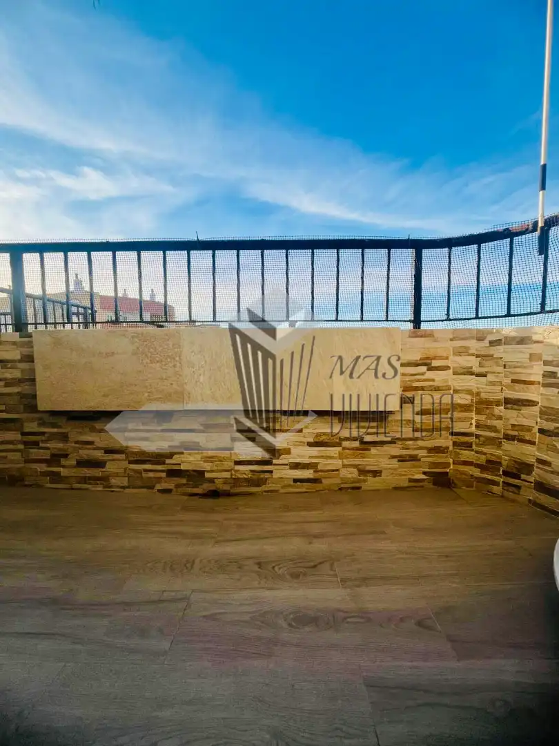 Terrasse von Wohnung zum Verkauf in Algeciras mit Abstellraum und Möbliert