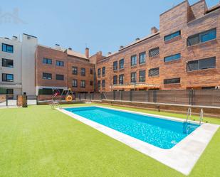 Piscina de Dúplex en venda en Las Rozas de Madrid amb Aire condicionat i Terrassa