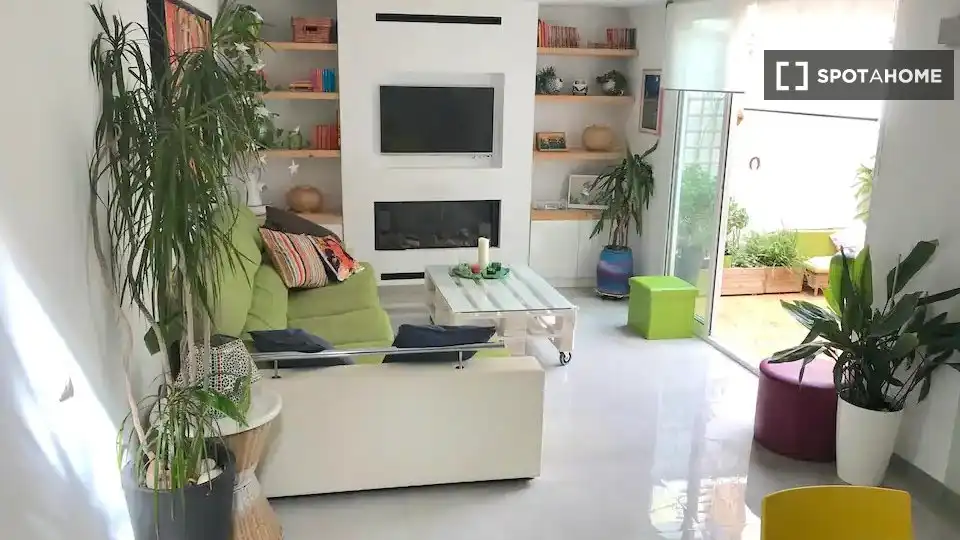 Sala de estar de Piso de alquiler en Valencia con Aire acondicionado, Calefacción y Amueblado