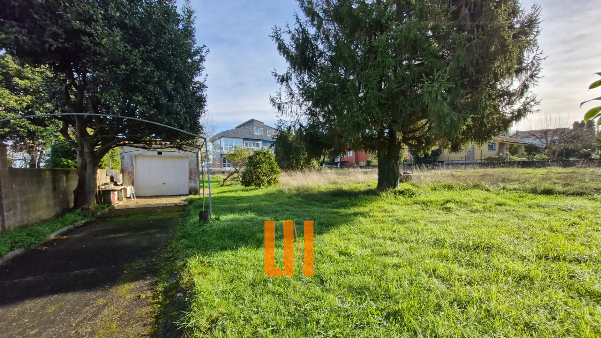Residencial en venta en Oleiros