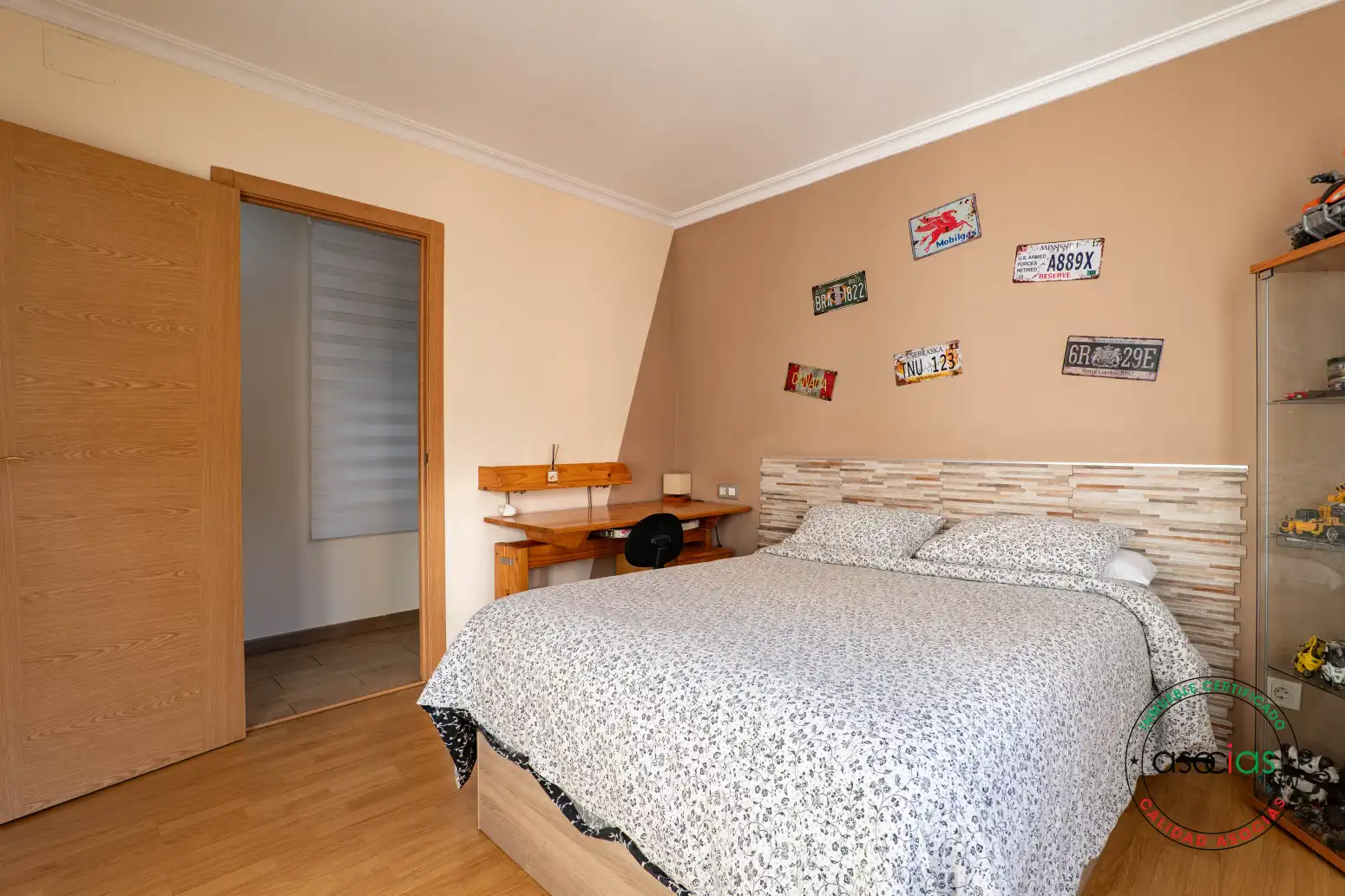Habitación de Piso en venta en Mieres (Asturias) con Calefacción