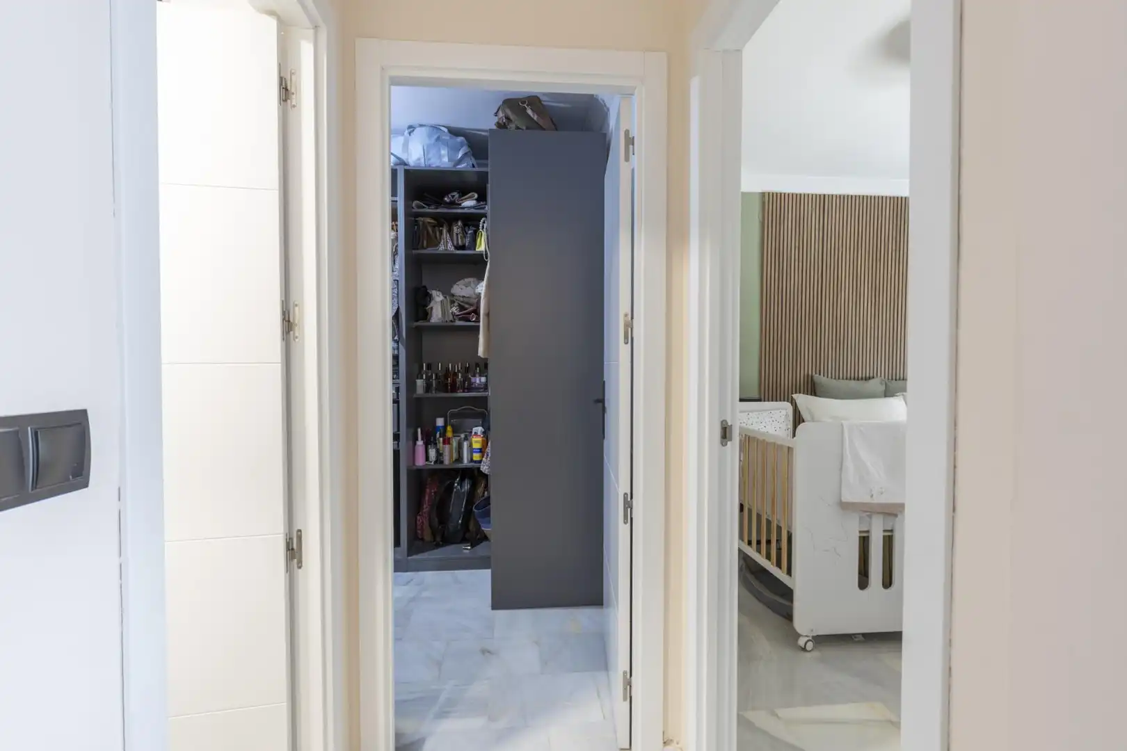 Flat for sale in Gójar  with Air Conditioner, Balcony and Community pool