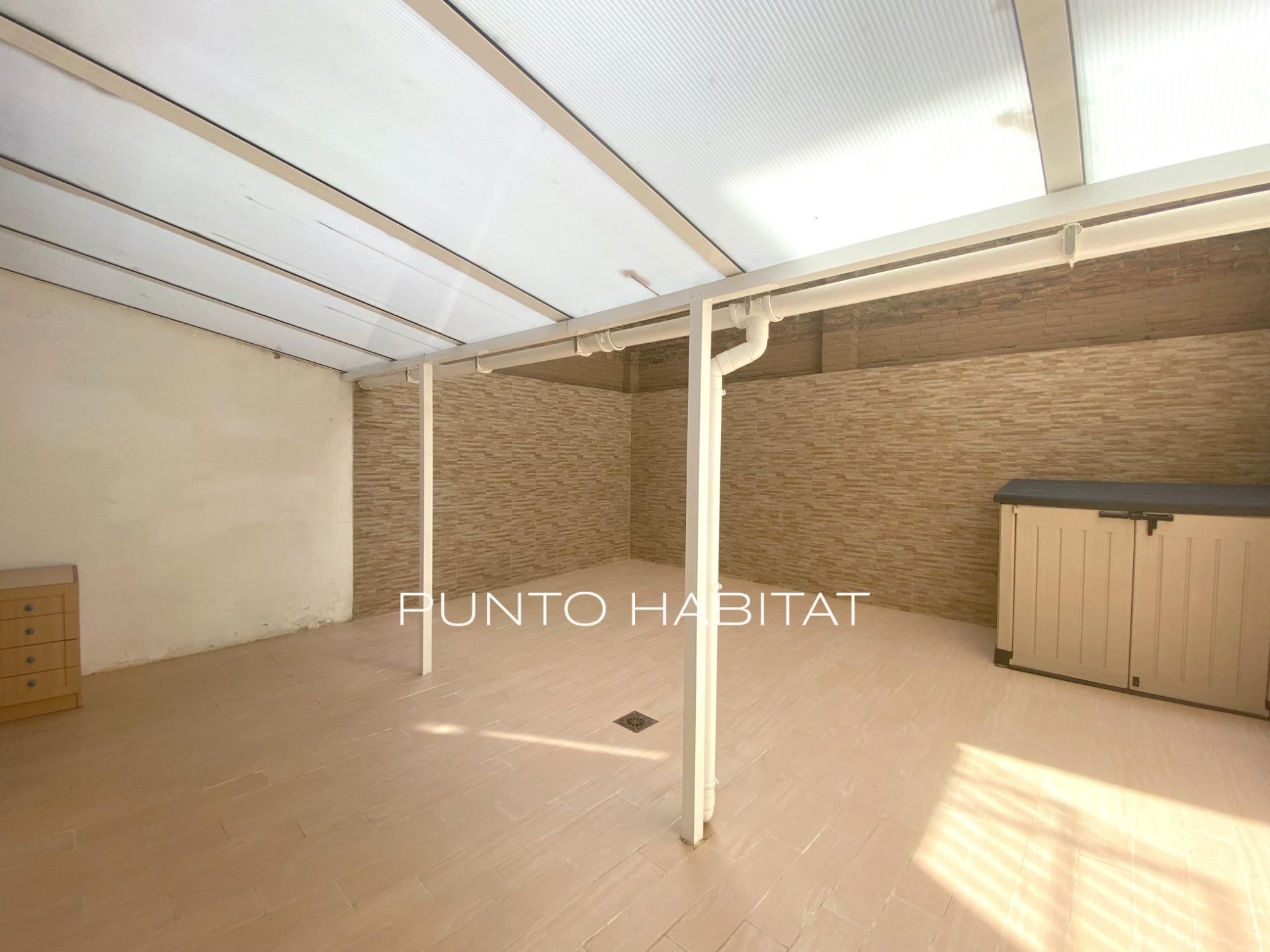 Flat for sale in  Barcelona Capital  with Air Conditioner, Parquet flooring and Terrace