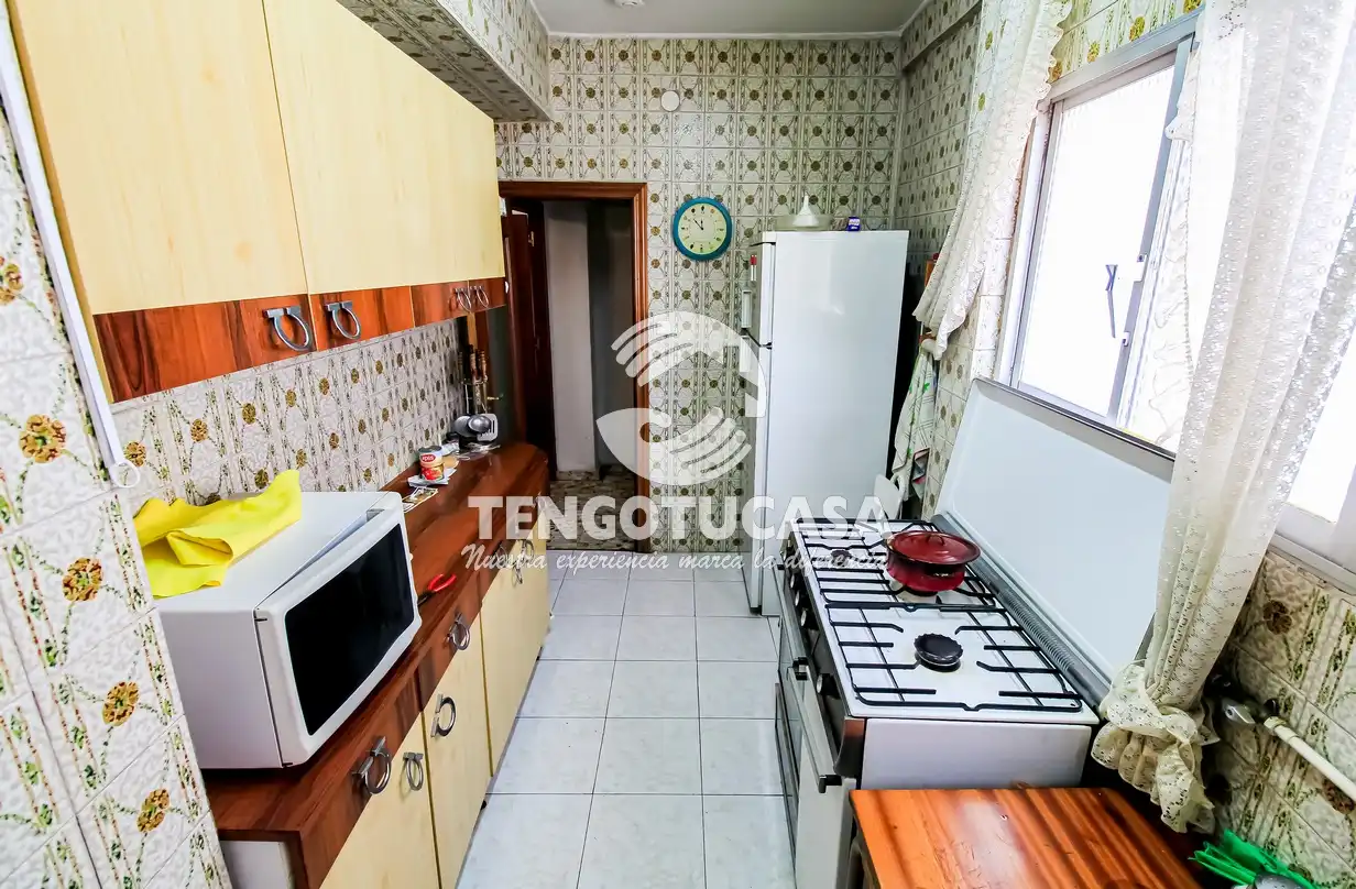 Kitchen of Flat for sale in Madrid  with Terrace and Furnished