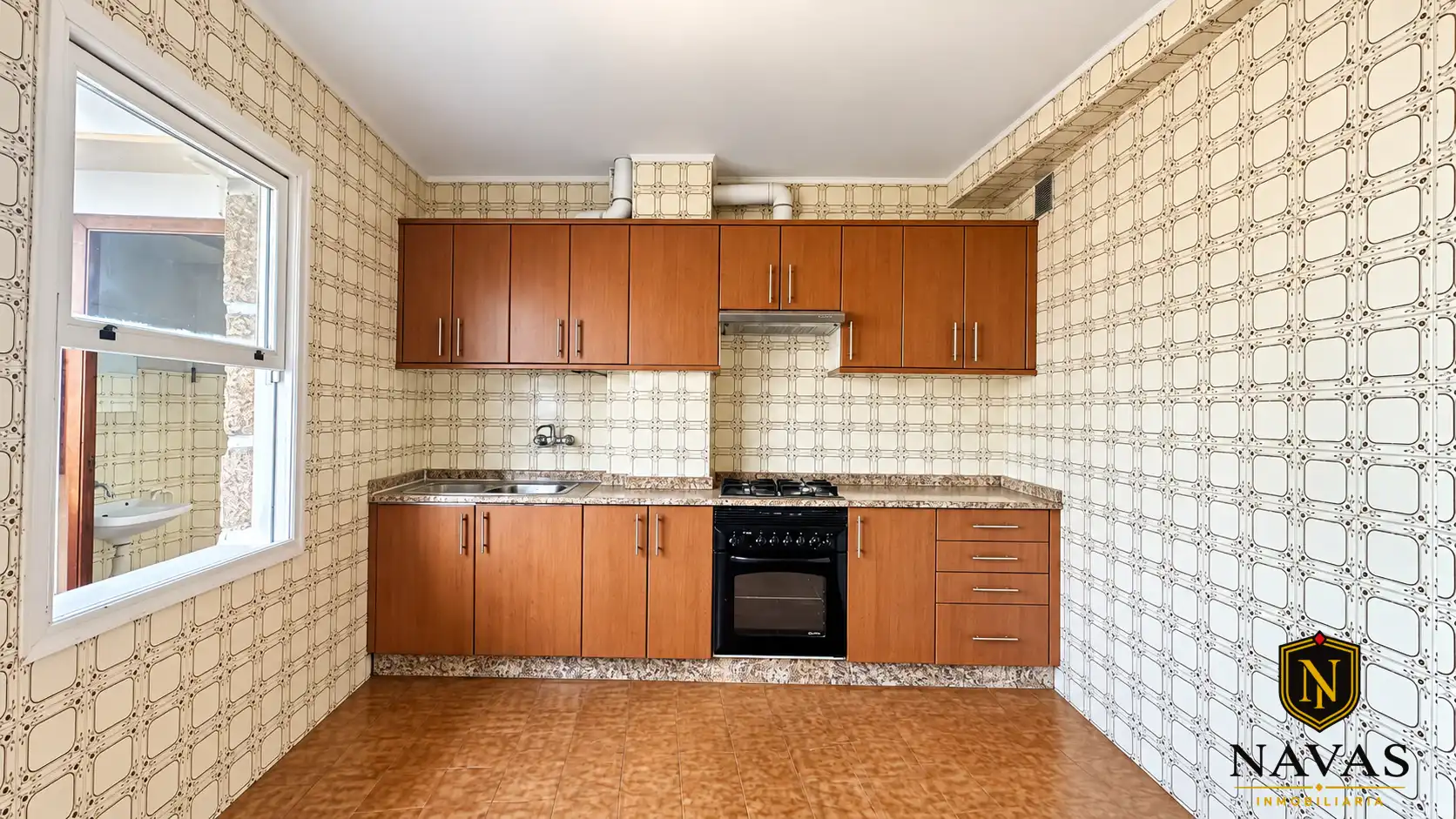 Küche von Dachboden zum Verkauf in Vigo  mit Balkon