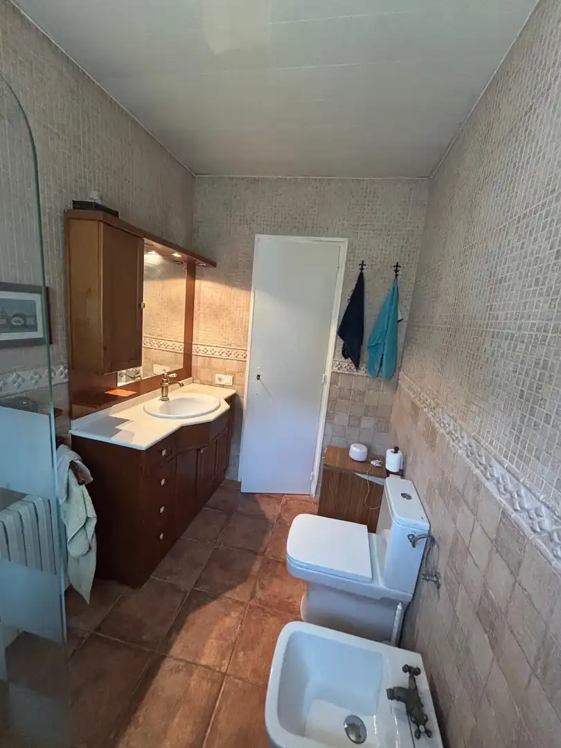 Badezimmer von Haus oder Chalet zur Miete in Sentmenat mit Klimaanlage, Privatgarten und Terrasse