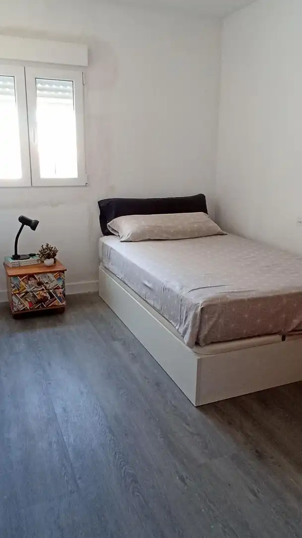 Dormitori de Casa adosada en venda en Tavernes de la Valldigna amb Aire condicionat, Calefacció i Terrassa