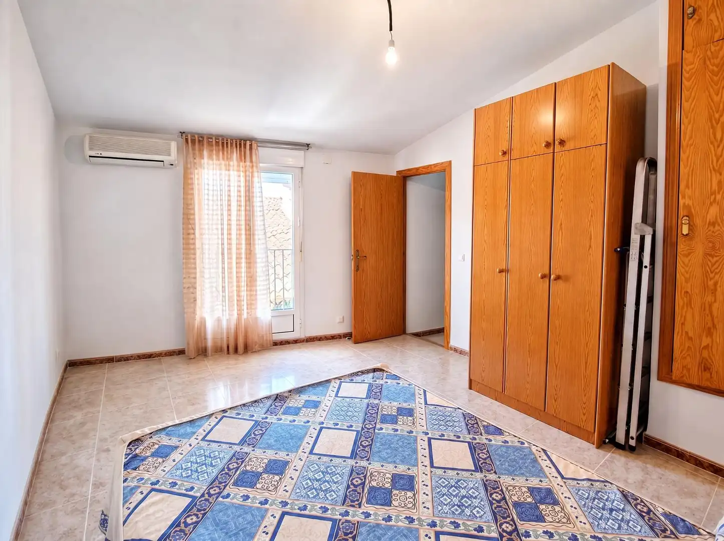 Schlafzimmer von Haus oder Chalet zum Verkauf in Cabrero mit Klimaanlage, Terrasse und Möbliert