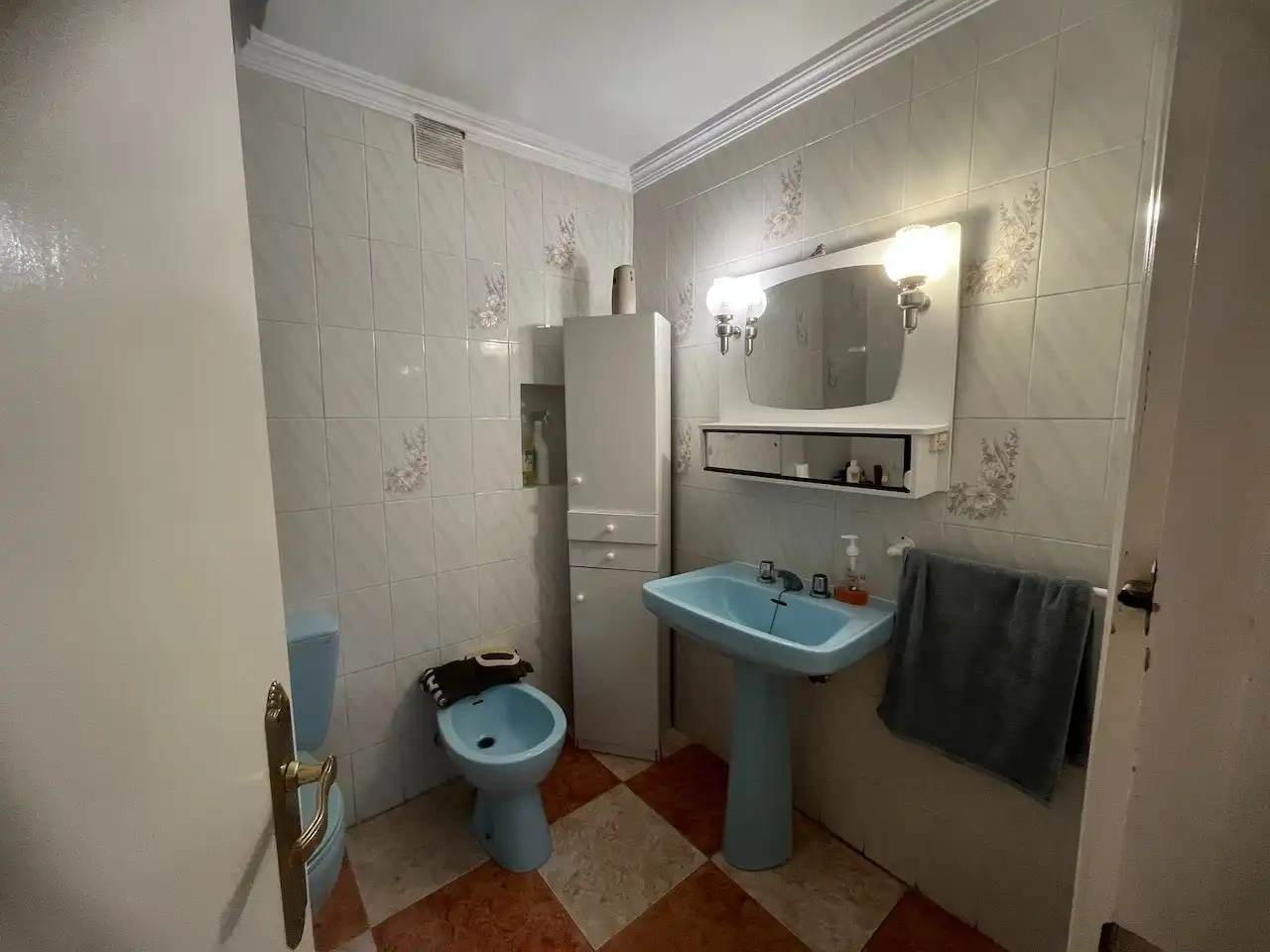Bathroom of Flat for sale in Vélez-Málaga