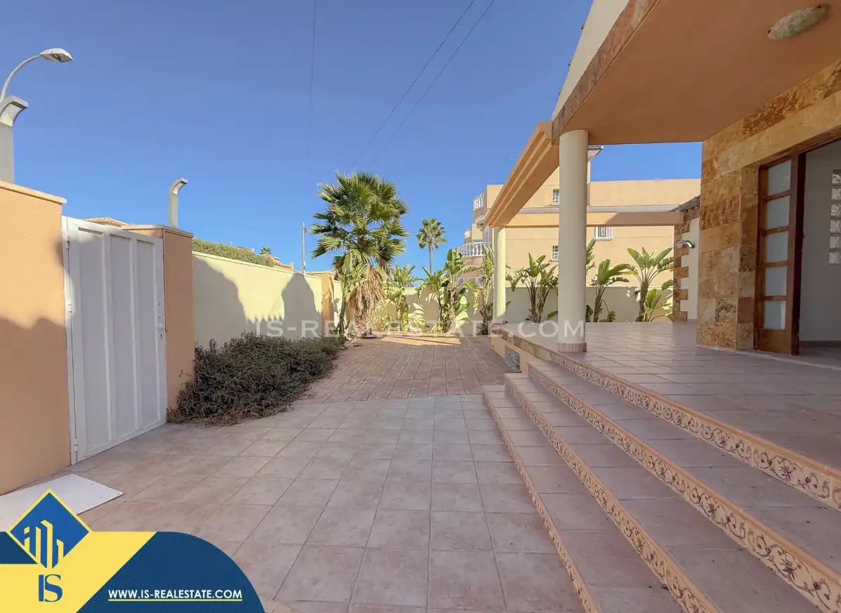 Chalet con piscina en venta en Nueva Torrevieja - Aguas Nuevas, imagen 17
