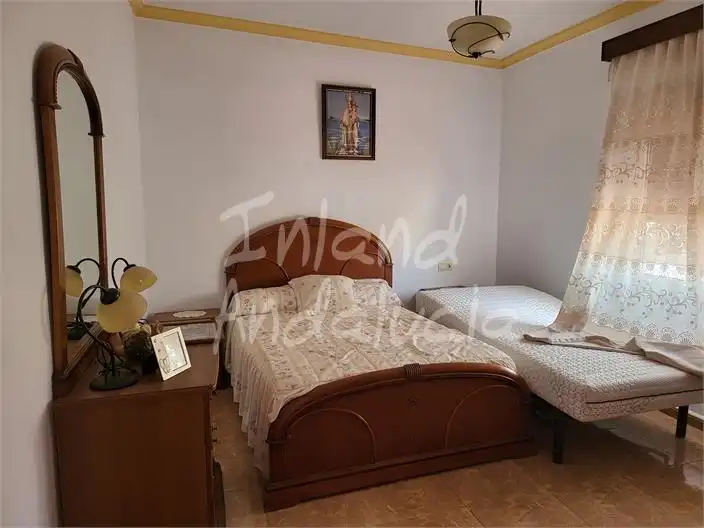 Habitación de Casa adosada en venta en Humilladero con Trastero