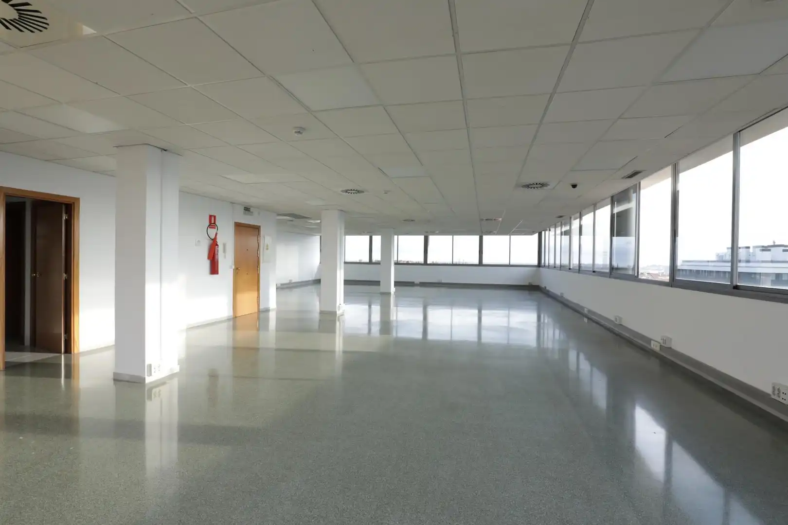 Oficina amb ascensor de lloguer a Mas Lluí - Els Miralls, imagen 6