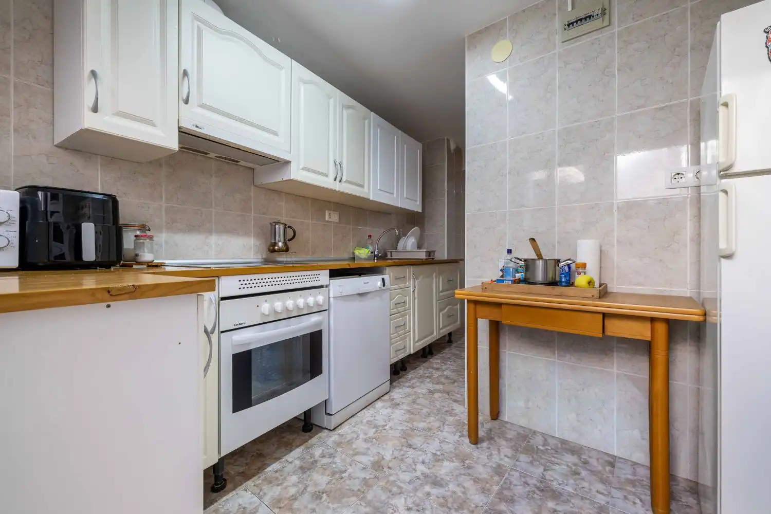 Cuina de Casa o xalet en venda en Murcia amb Terrassa
