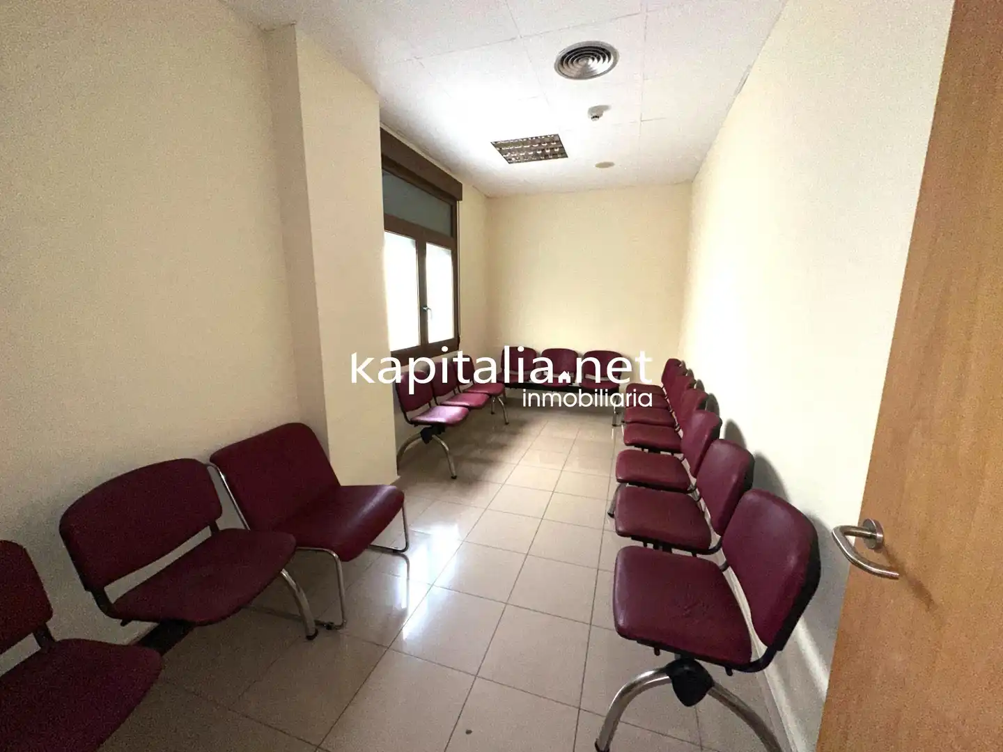 Business premises for sale in Sant Josep - Zona Hospital