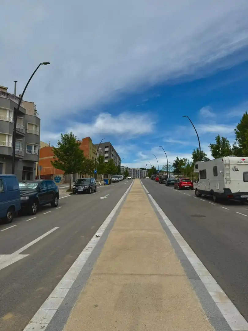 Außenansicht von Residential zum Verkauf in Terrassa