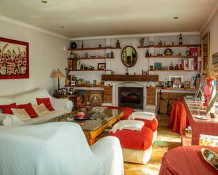 Living room of House or chalet for sale in Marbella  with Air Conditioner, Heating and Parquet flooring