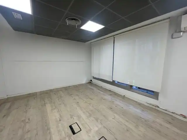 Ufficio con ascensore in affitto a Carrer del Rosselló 224, imagen 19