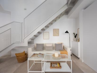 Sala d'estar de Dúplex en venda en  Madrid Capital amb Calefacció i Traster