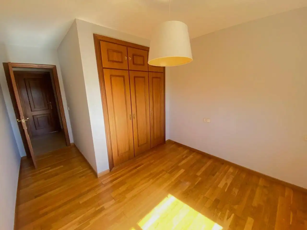 Schlafzimmer von Wohnung zur Miete in León Capital  mit Heizung und Abstellraum