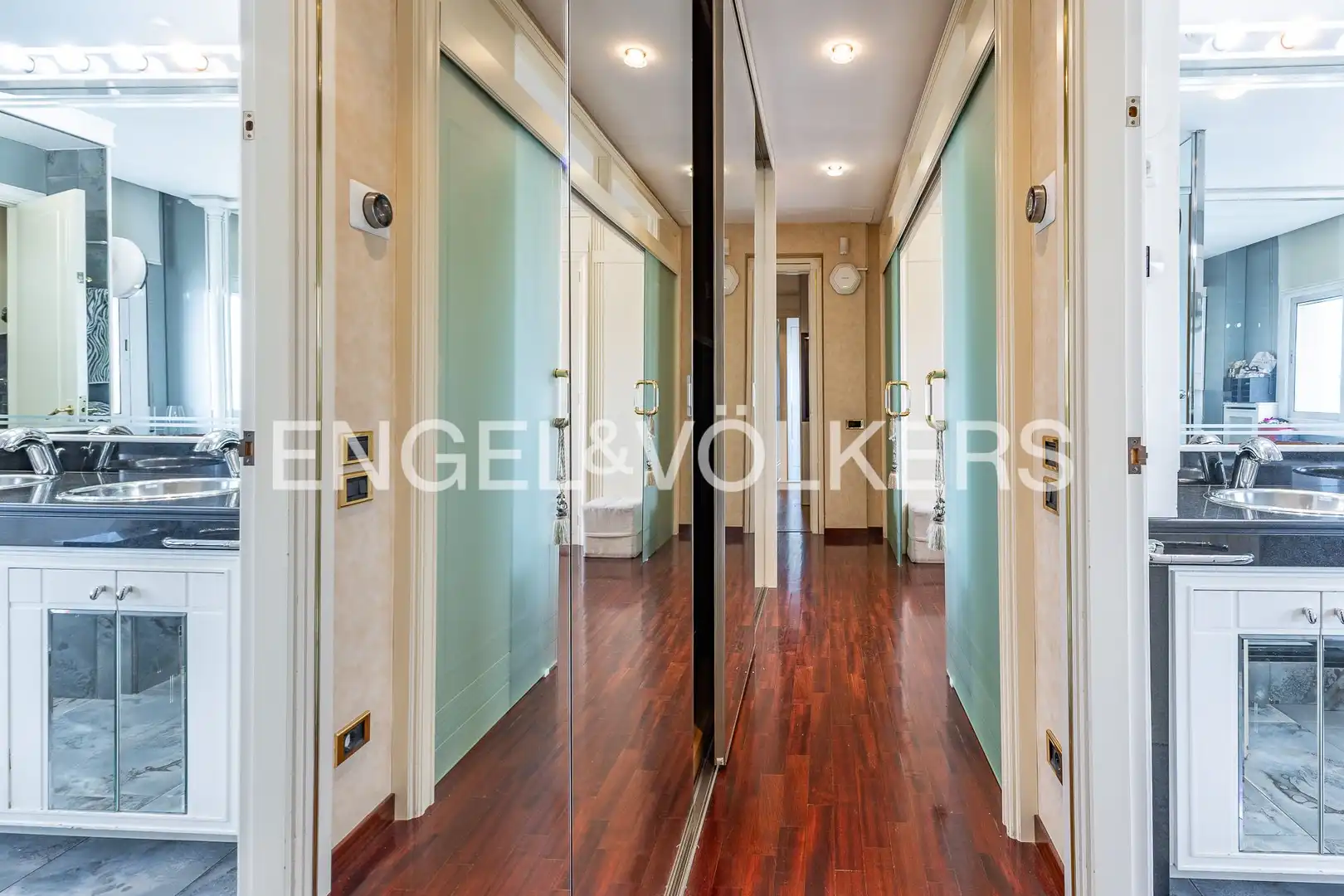 Piso en venta en Granollers con Calefacción, Parquet y Terraza
