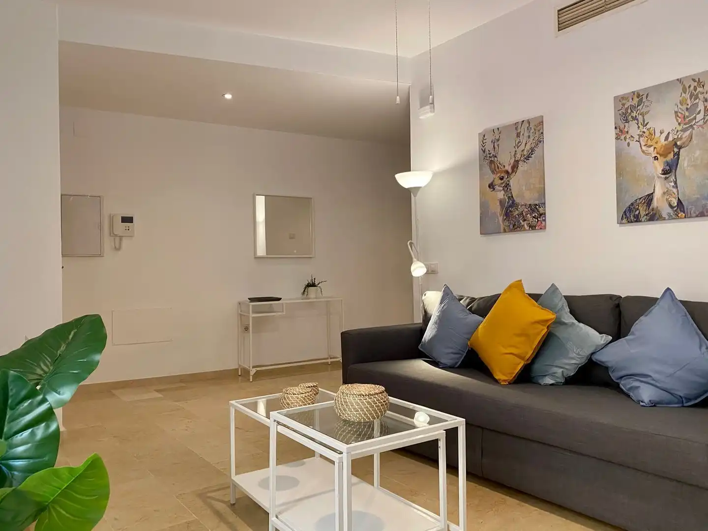 Living room of Flat for rent in Málaga  with Air Conditioner, Heating and Terrace