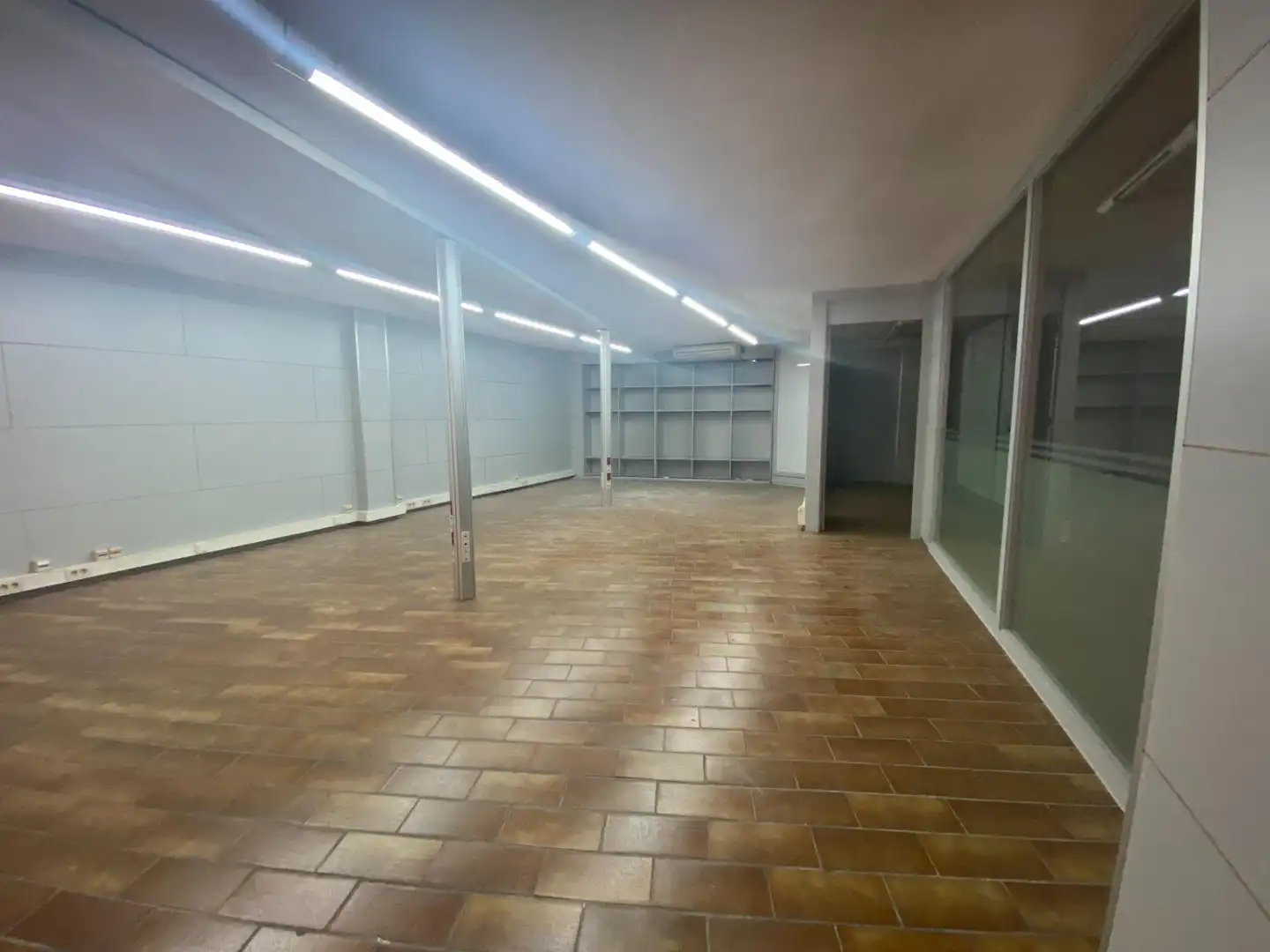 Geschaftsraum zur Miete in La Roca del Vallès