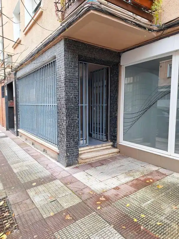 Locale commerciale in vendita a Durango, imagen 2