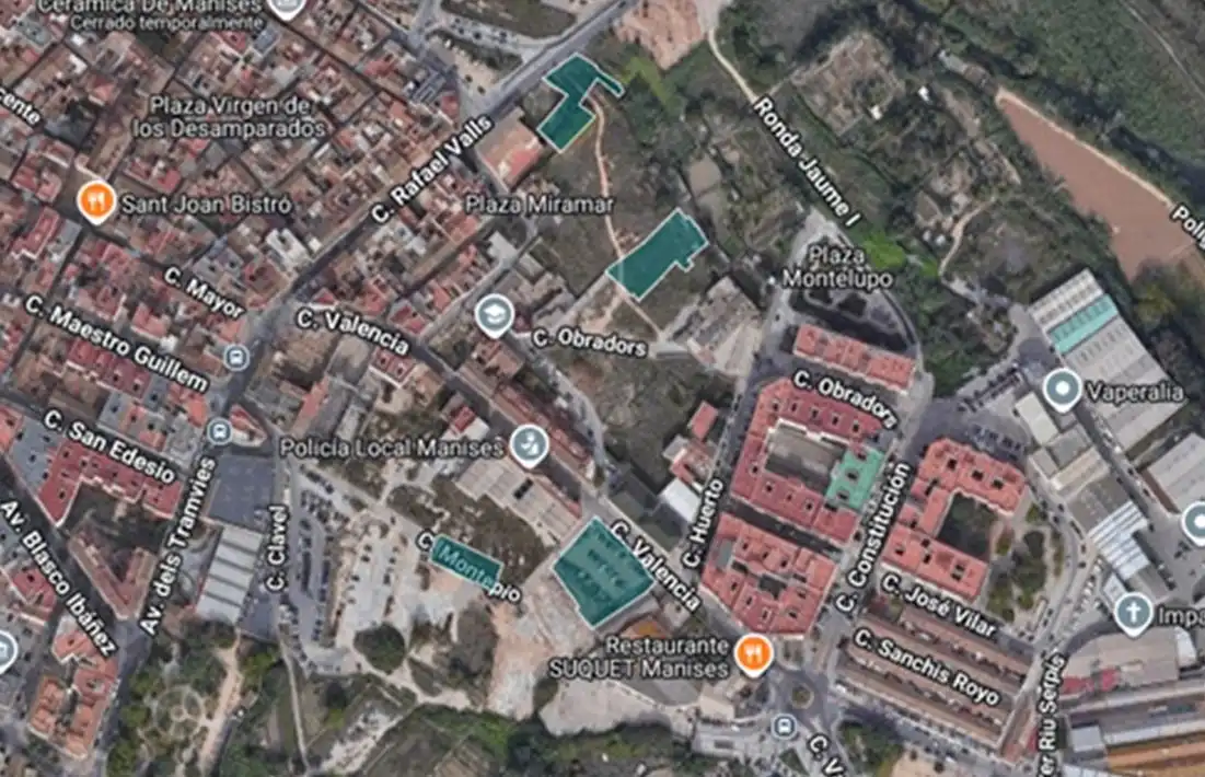 Terreny residencial en venda a Rafael Valls