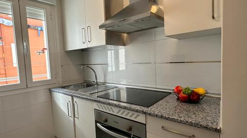 Foto 2 de Piso de alquiler en N/a, Vista Alegre,  Madrid Capital