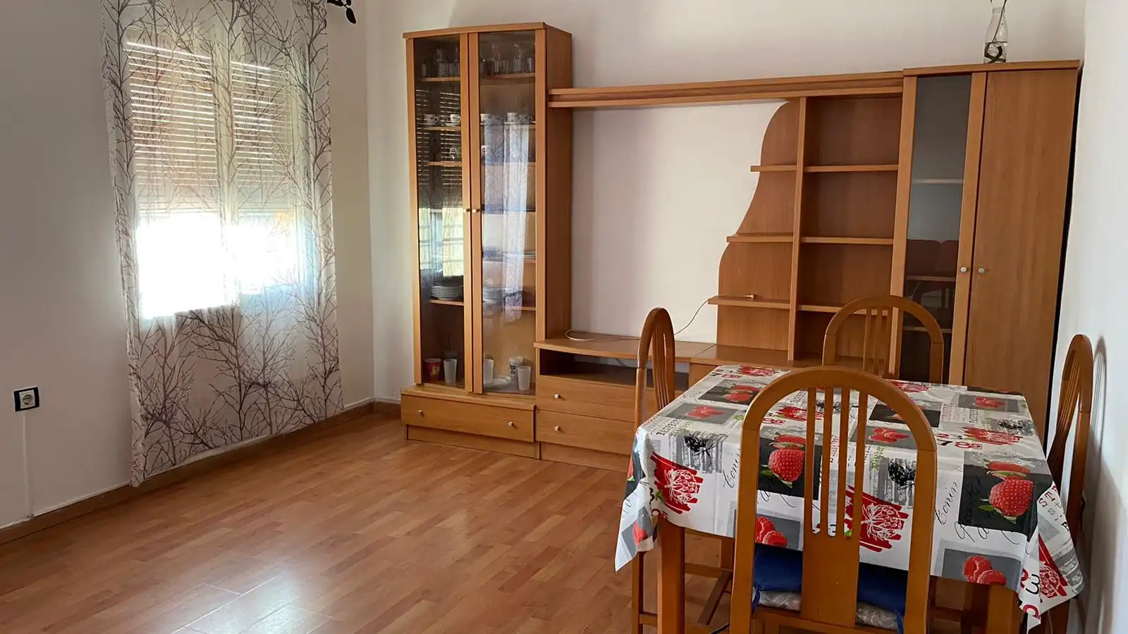 Flat for sale in Carrer de Covadonga, imagen 2